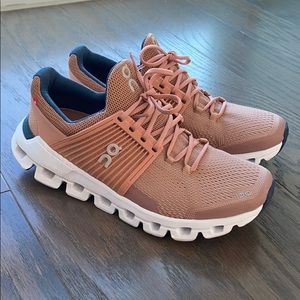 ON Cloudswift Running Shoes